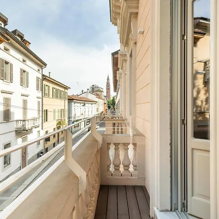10 Manzoni Aparthotel-2